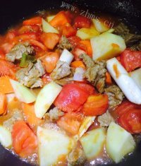 美味可口的蕃茄牛腩饭做法图解10)