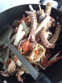 美味干锅海鲜做法图解10)