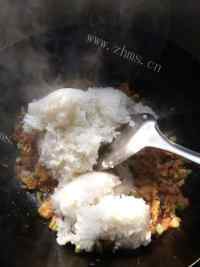 好吃的招牌蛋炒饭做法图解6)