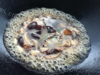 美味香菇炒空心菜做法图解7)