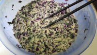 美味的苋菜鸡蛋饼做法图解6)