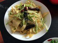 家常菜凉拌油豆皮