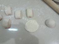 喷香的豆沙包做法图解4)