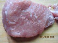 家常菜白切肉做法图解1)