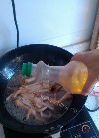 健康美食卤鸡爪
