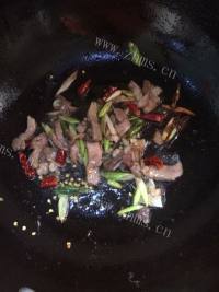 家常菜肉丝炒豆芽做法图解5)