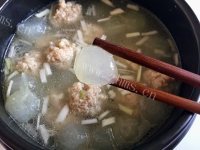 冬瓜丸子汤做法图解5)