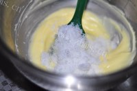 美味的蔓越莓椰香饼干做法图解6)