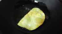 自制煎饼果子(蛋饼)做法图解6)