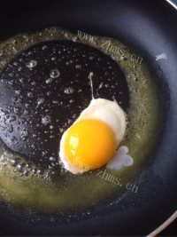色香味俱全的自制牛排做法图解3)