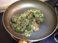 常吃不腻的香椿炒鸡蛋