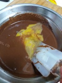 栗子巧克力蛋糕做法图解3)