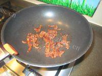 家常菜芹菜香干炒肉丝做法图解3)