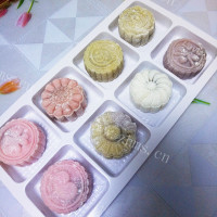美味的豆沙馅冰皮月饼做法图解9)