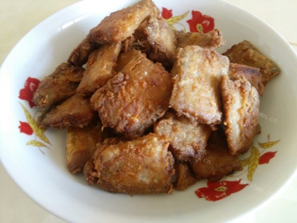 诱人的干炸带鱼