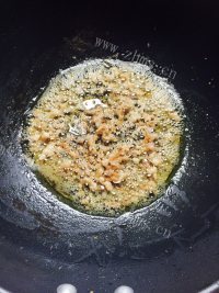 美味的铁板日本豆腐做法图解6)