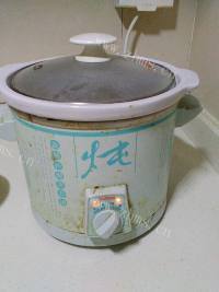 自制肉苁蓉红枣乌鸡汤做法图解6)