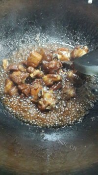 喷香的红烧排骨做法图解5)