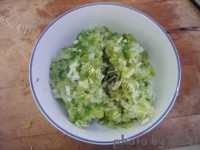 美味的酸汤水饺做法图解5)