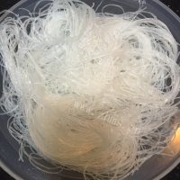 香气浓郁的肉末粉丝做法图解2)