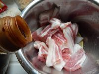 喷香的粉蒸肉做法图解4)