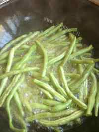家常菜烧芸豆做法图解2)