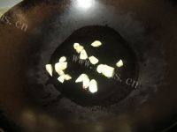 家常菜韭菜炒干豆腐做法图解4)