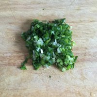自制椒盐葱花饼做法图解3)