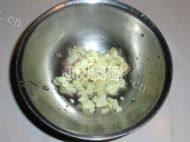 家常菜豇豆炒里脊做法图解2)