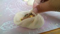 自己做的玉米鲜肉包做法图解8)