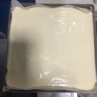 香酥甜美的蓝莓蛋糕块做法图解9)
