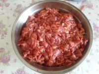 色香味俱全的麻辣腊肠做法图解5)