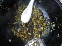 好吃的酸辣酸菜肉片做法图解5)
