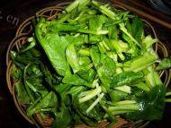 鸡蛋炒菠菜自制做法图解3)