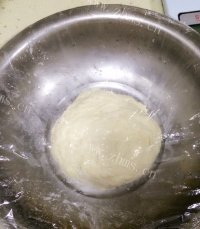 香气浓郁的炸油条做法图解2)