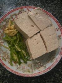 美美厨房之香煎豆腐做法图解1)