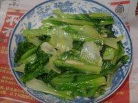 饱满的蒜香油麦菜
