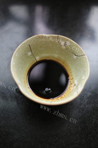 家常菜糖醋藕丁做法图解2)