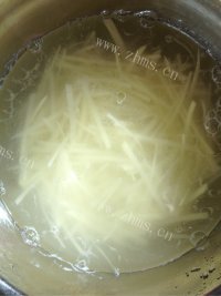 家常菜西红柿炒土豆丝做法图解5)