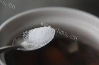 自制五香茶叶蛋做法图解7)