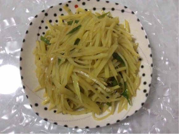 喷香的青椒土豆丝