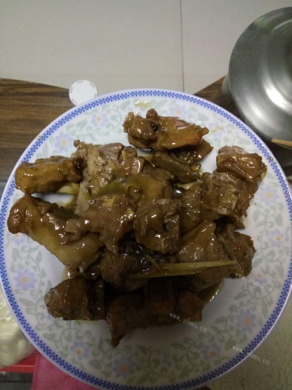 香气浓郁的糖醋排骨