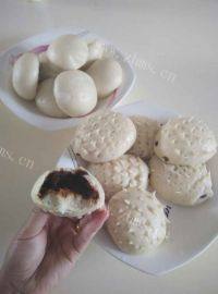 自己做的豆沙包
