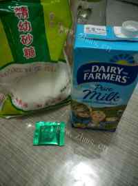 喷香的自制酸奶做法图解1)