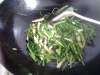 鲜香的芹菜炒豆干