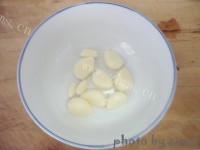 美味的辣子蒜羊血做法图解3)