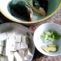 营养丰富的鱼头豆腐汤的做法图解二