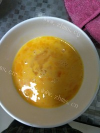 西红柿鸡蛋汤做法图解3)