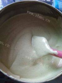 懒人电饭煲抹茶蛋糕做法图解10)