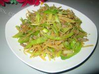 家常菜辣椒土豆丝